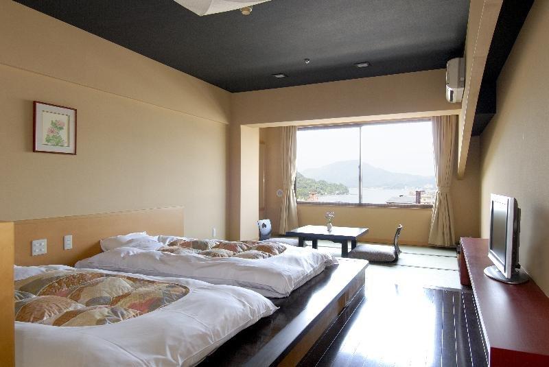 Livemax Resort Aki Miyajima Hatsukaichi Ngoại thất bức ảnh